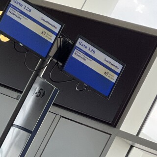 2167B60D-FCB8-4D2E-B9E5-38F29D2A4E02_1_105_c