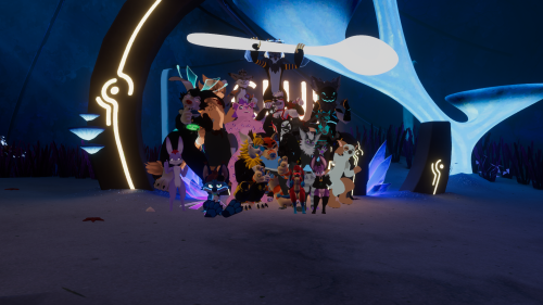 VRChat_1920x1080_2022-06-19_23-01-41.339.png