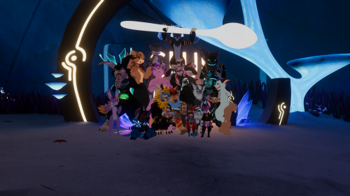 VRChat_1920x1080_2022-06-19_23-01-44.028.png