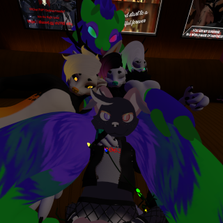 VRChat_2022-12-23_00-13-45.256_7680x4320