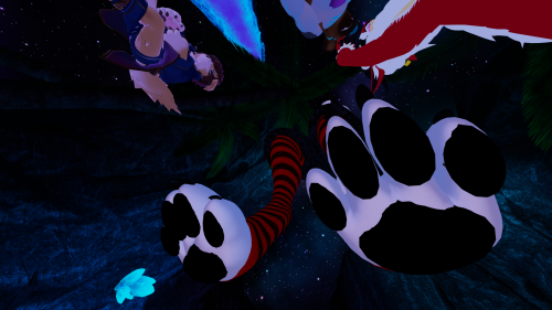 VRChat_2022-12-26_20-59-16.834_7680x4320.png