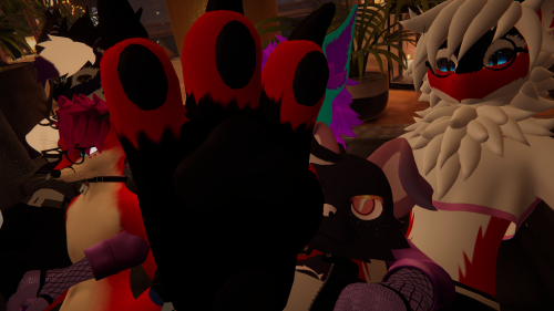 VRChat_2022-12-27_23-52-41.976_7680x4320.png