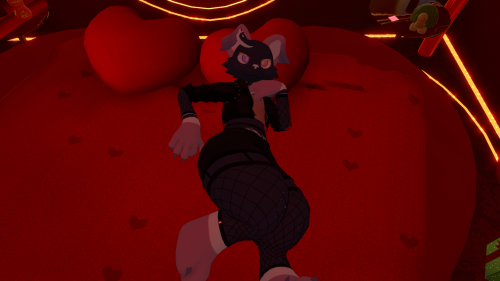 VRChat_2023-02-15_17-14-47.676_1920x1080.png