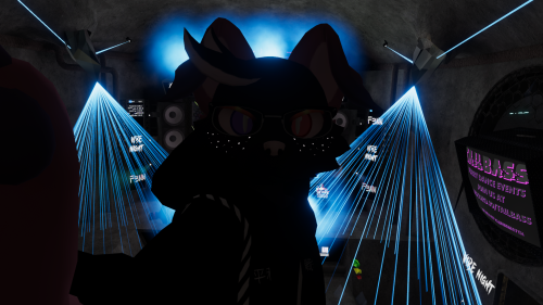 VRChat_2023-06-24_23-18-45.753_1920x1080.png