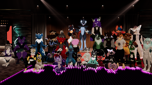 VRChat_2023-07-08_22-03-57.248_1920x1080.png