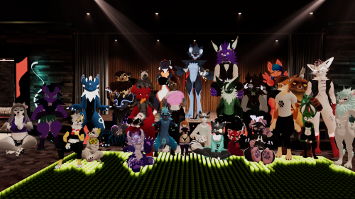 VRChat_2023-07-08_22-04-03.959_1920x1080.png