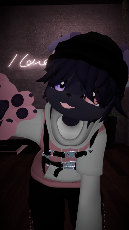 VRChat_2023-10-05_23-25-13.175_1080x1920.png