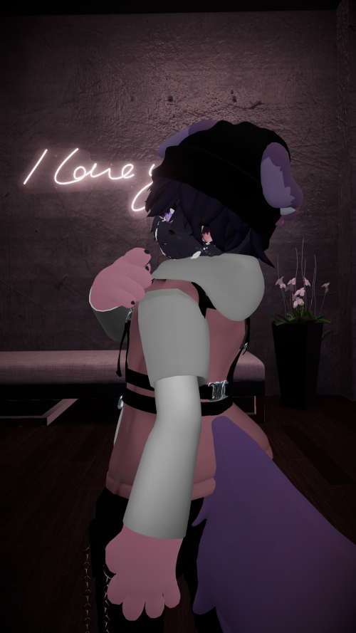VRChat_2023-10-05_23-25-56.700_1080x1920.png