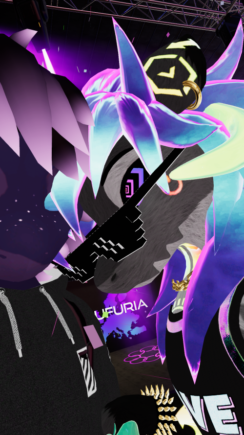 VRChat_2023-11-18_17-52-24.536_1080x1920.png
