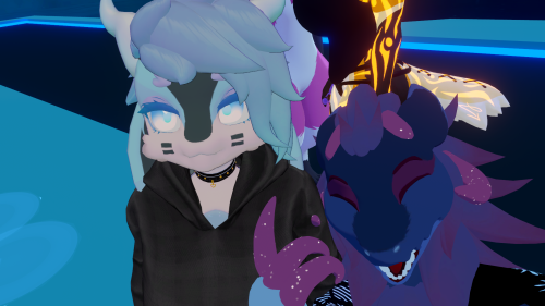 VRChat_2023-11-22_19-54-50.852_1920x1080.png