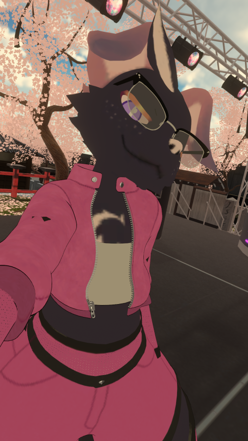 VRChat_2024-05-16_08-27-55.569_1080x1920.png