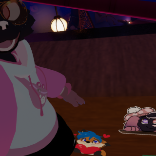 VRChat_2025-05-27_22-20-34.155_1920x1080