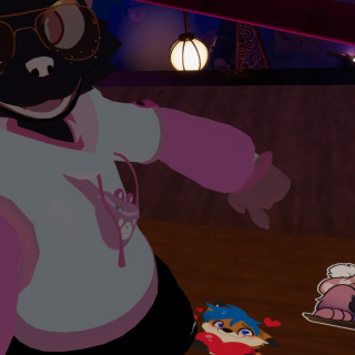 VRChat_2025-05-27_22-20-41.160_1920x1080