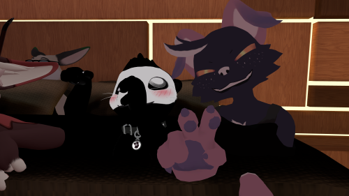 VRChat_7680x4320_2022-09-05_00-56-44.003.png