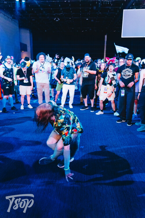 Anthrocon-2025-Sunday-169-Alexx.jpg