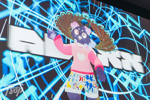 Anthrocon-2025-Sunday-219-Alexx.jpg