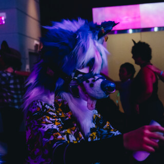Anthrocon-2025-Sunday-248-Alexx